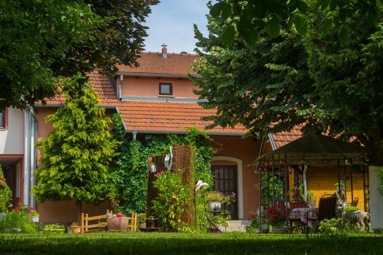 Apartments Suncani Zagreb Eksteriør billede